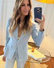 Load image into Gallery viewer, Gilmore Iconic Blazer in Denim Linen
